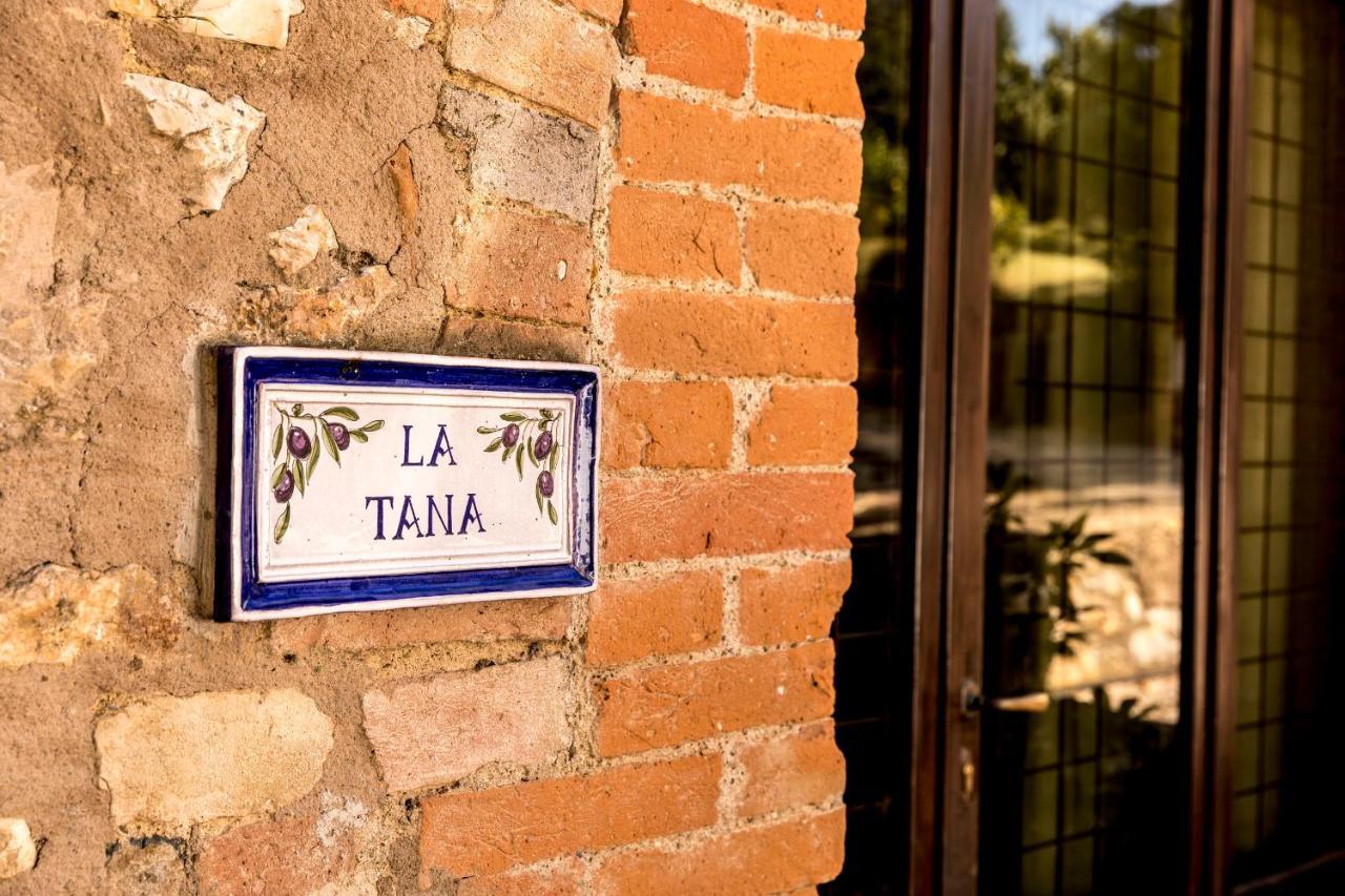 Gasthaus Borgo Il Poggiaccio Residenza D'Epoca Sovicille Exterior foto